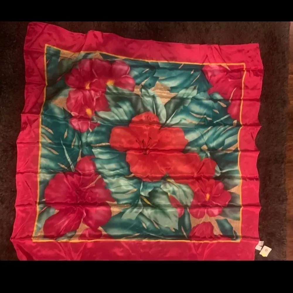 7 100% Silk Chance Encounters  Floral Vintage Japanese Scarf Wraps.